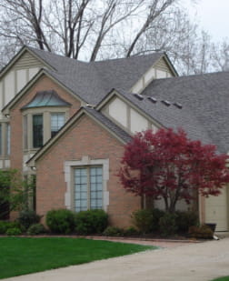 Roof Contractor in Pontiac, MI | Arnold Roofing & Construction, Inc - homepage content image 1